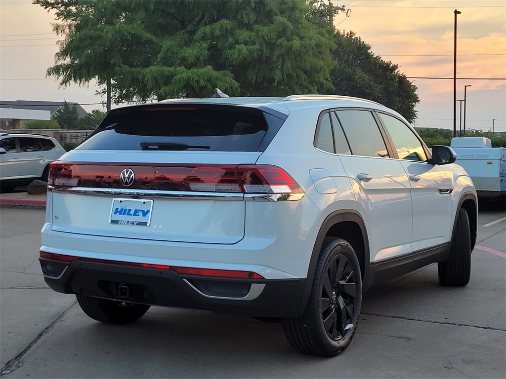 new 2026 Volkswagen Atlas Cross Sport car, priced at $47,044