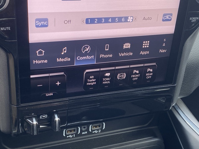 new 2025 Ram 2500 car, priced at $80,370
