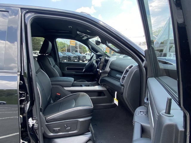 new 2025 Ram 2500 car, priced at $80,370