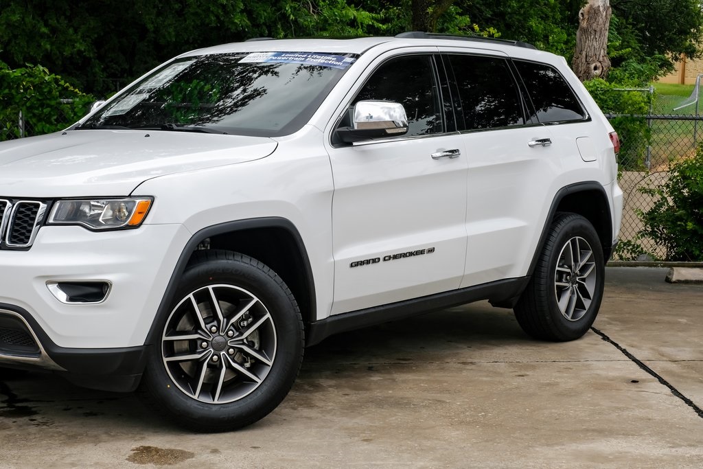 used 2022 Jeep Grand Cherokee WK car, priced at $28,786