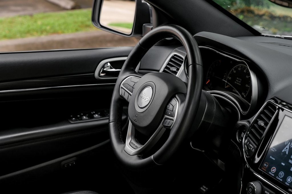 used 2022 Jeep Grand Cherokee WK car, priced at $28,786