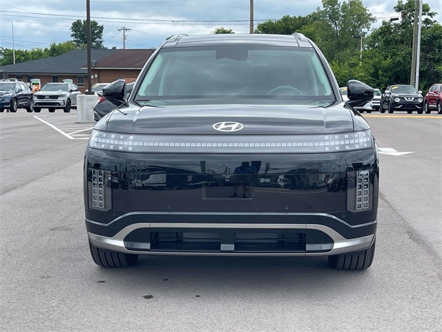 new 2026 Hyundai IONIQ 9 car, priced at $71,992