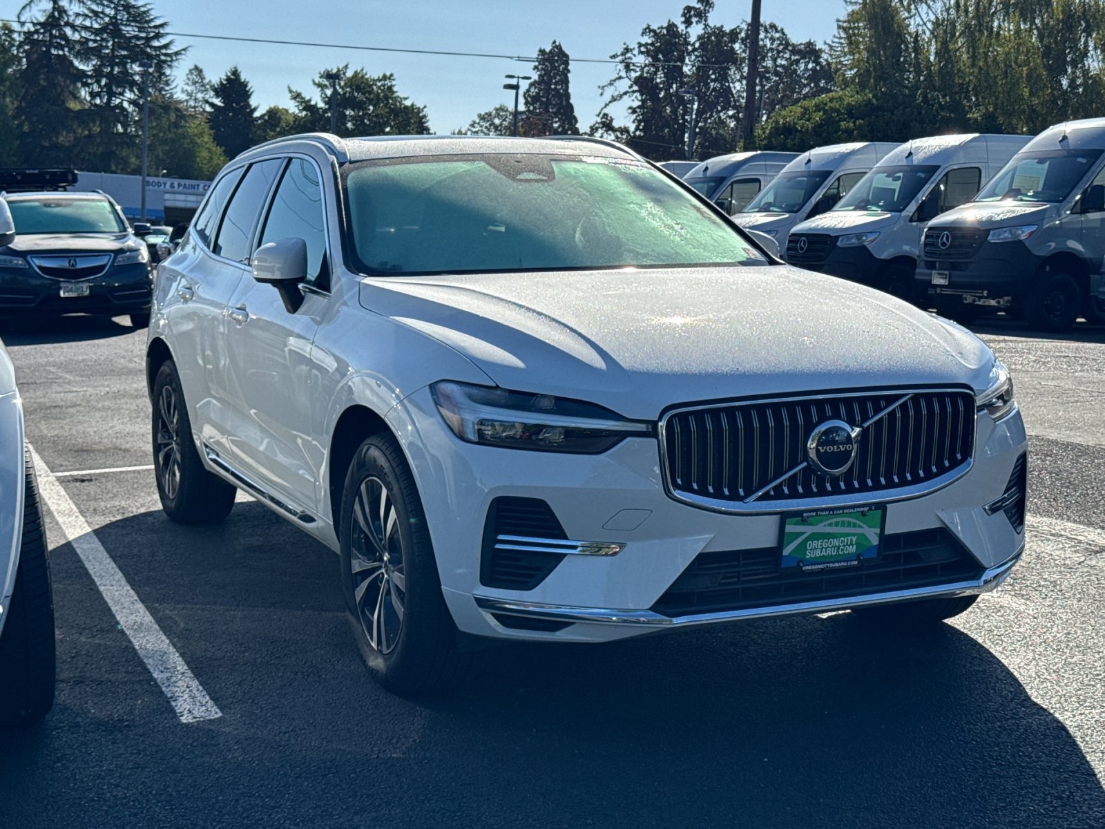 used 2022 Volvo XC60 Recharge Plug-In Hybrid car, priced at $37,998