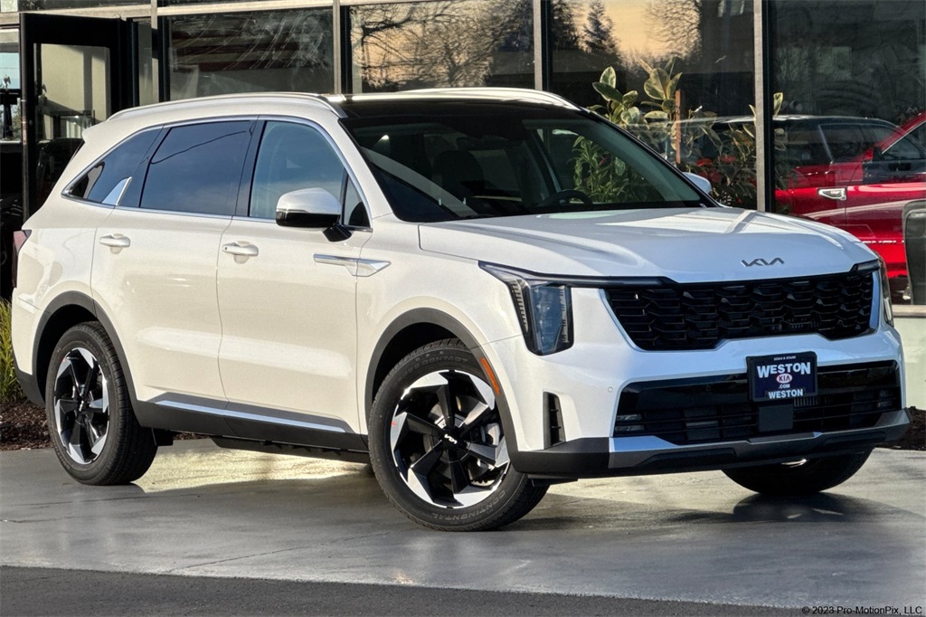 new 2026 Kia Sorento Hybrid car, priced at $44,895