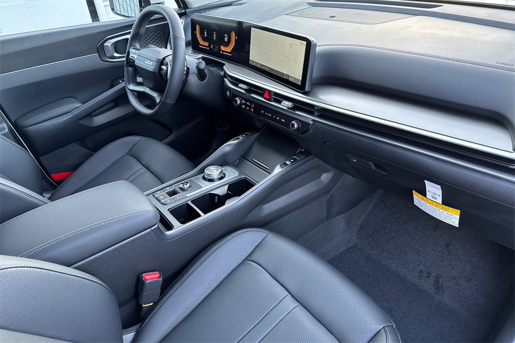new 2026 Kia Sorento Hybrid car, priced at $44,895