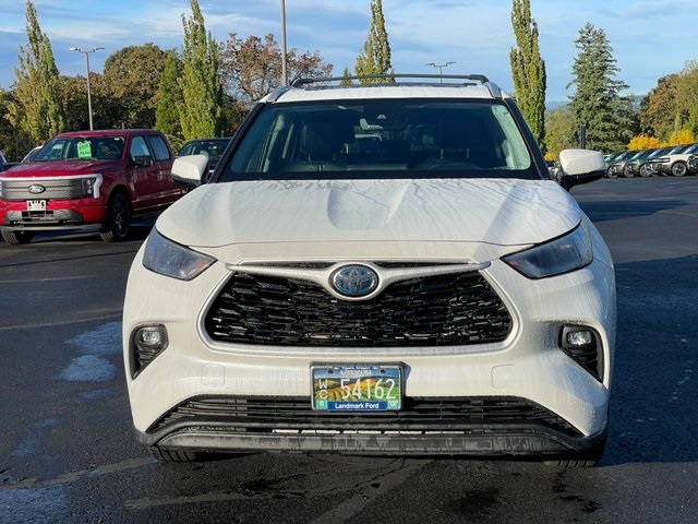 used 2022 Toyota Highlander Hybrid car, priced at $36,983