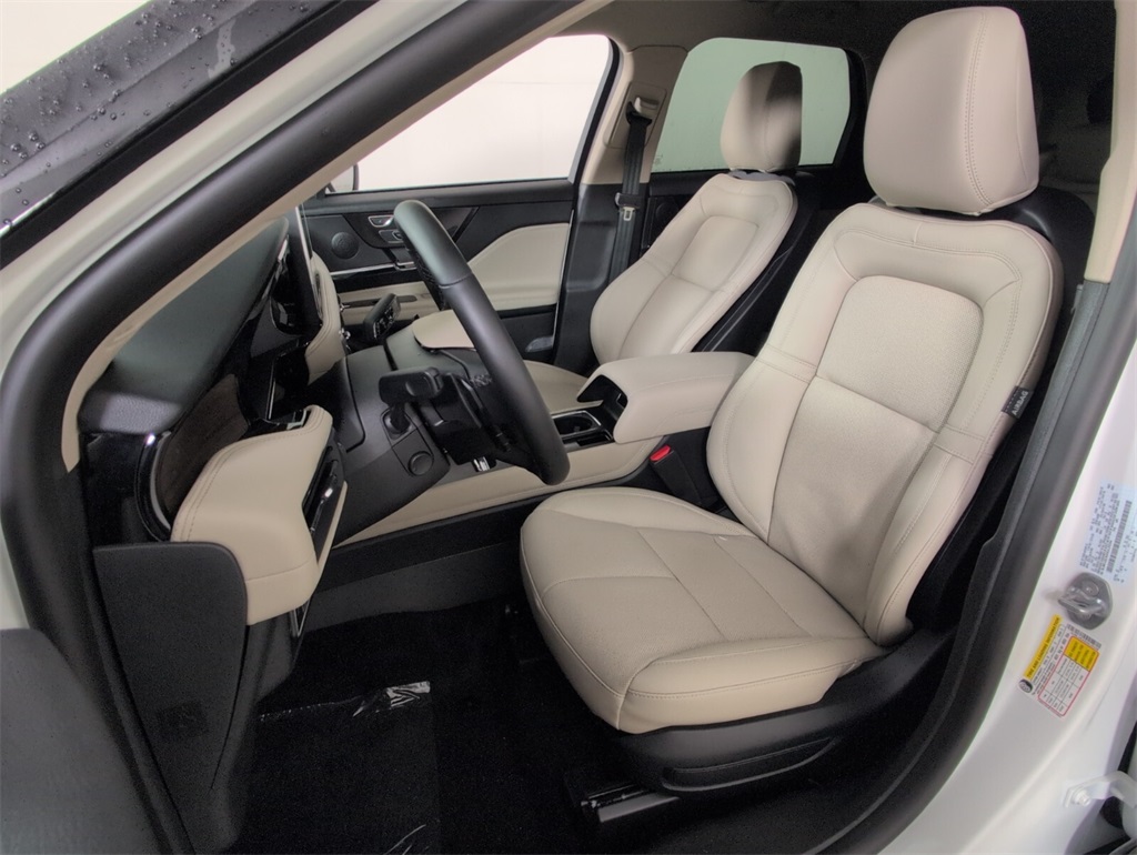 new 2025 Lincoln Corsair car, priced at $47,174
