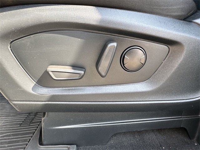 used 2022 Ford Explorer car, priced at $30,499