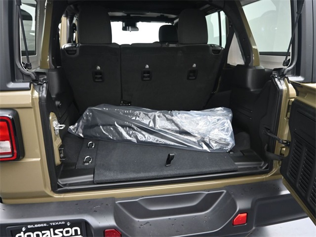 new 2025 Jeep Wrangler car, priced at $48,090
