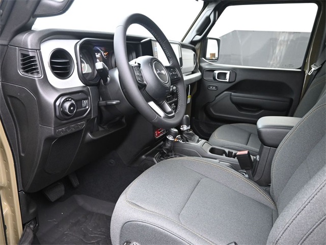 new 2025 Jeep Wrangler car, priced at $48,090