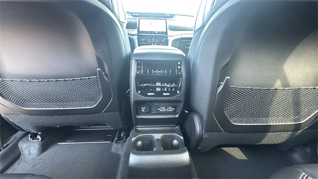 new 2025 Jeep Grand Cherokee L car, priced at $48,215