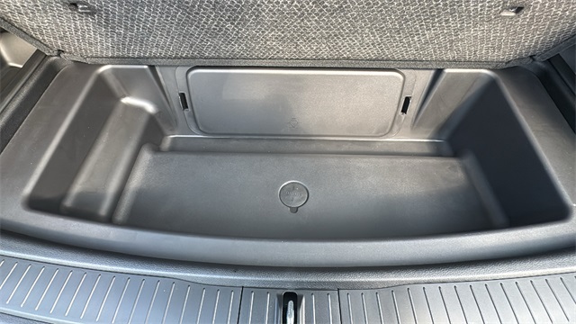 new 2025 Jeep Grand Cherokee L car, priced at $48,215