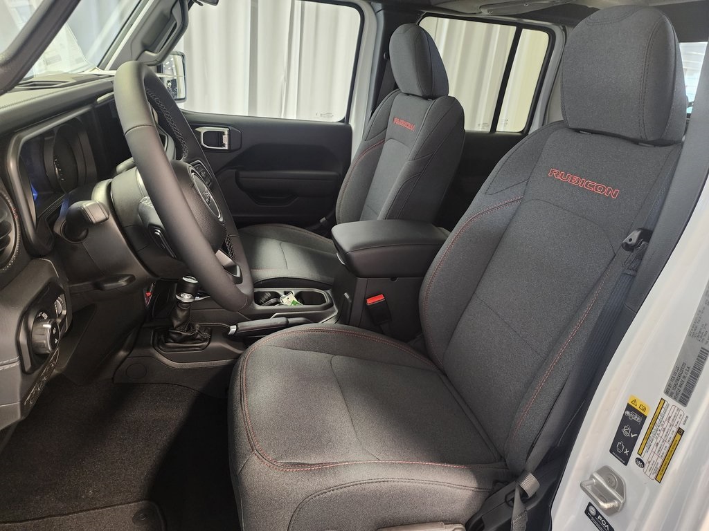 new 2025 Jeep Gladiator car, priced at $47,749