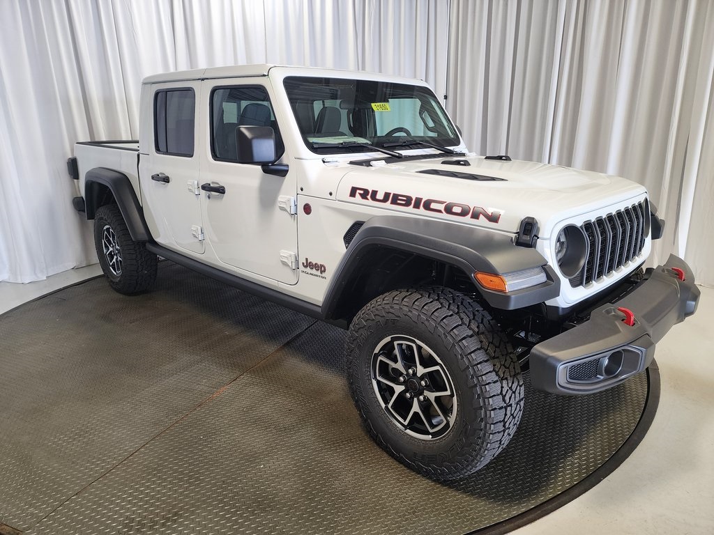 new 2025 Jeep Gladiator car, priced at $47,749
