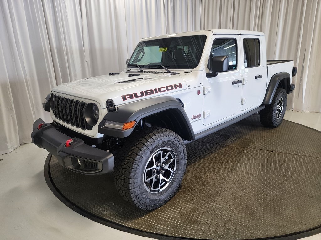 new 2025 Jeep Gladiator car, priced at $47,749