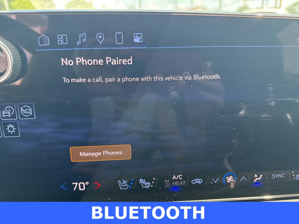 used 2025 Chevrolet Equinox EV car, priced at $33,900