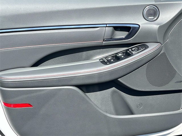 new 2025 Hyundai Sonata car, priced at $37,830
