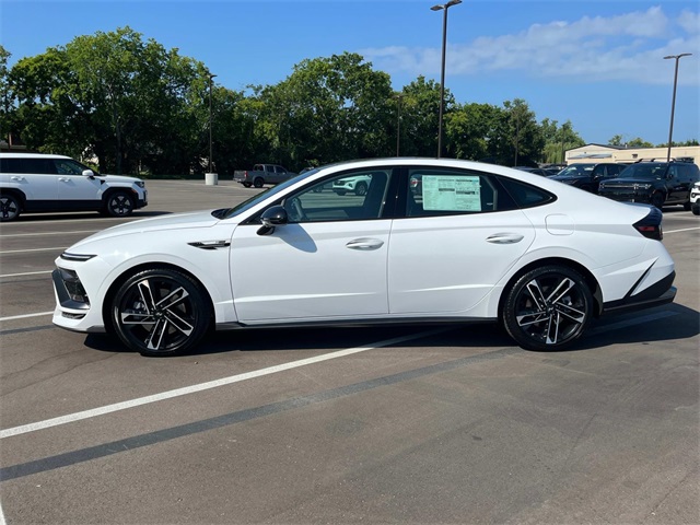new 2025 Hyundai Sonata car, priced at $37,830