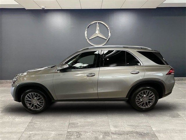 used 2022 Mercedes-Benz GLE car, priced at $47,991