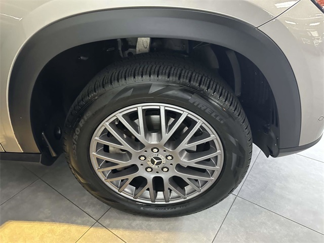 used 2022 Mercedes-Benz GLE car, priced at $47,991