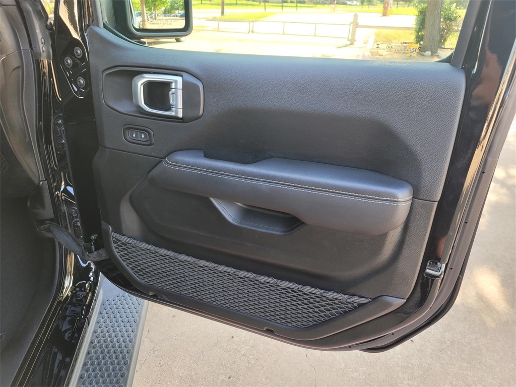 used 2022 Jeep Wrangler car, priced at $31,800