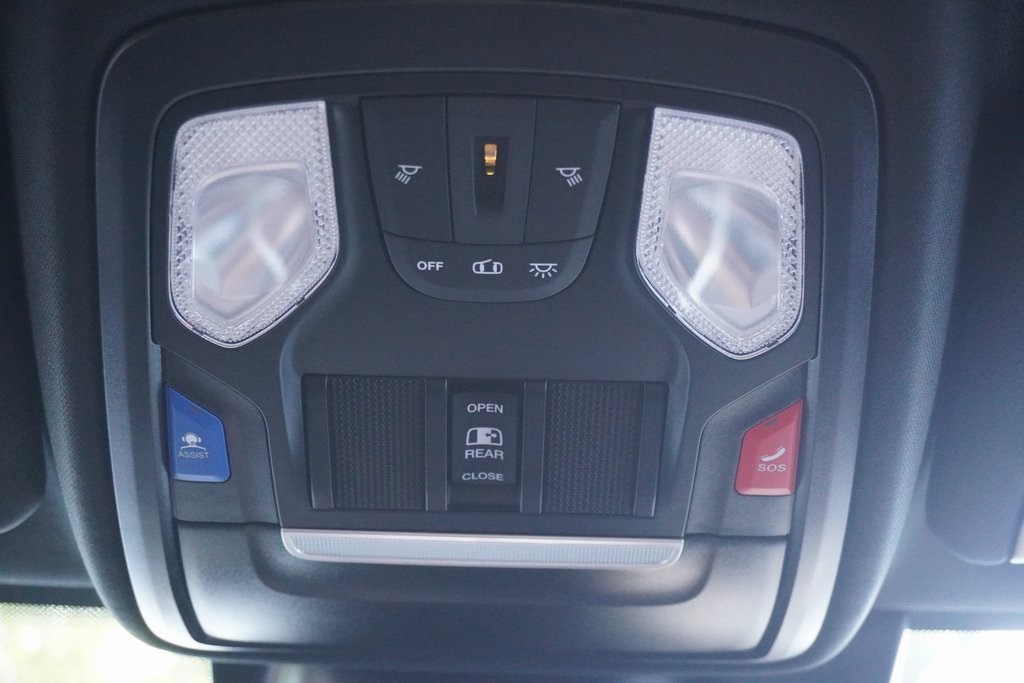 new 2025 Ram 2500 car, priced at $72,125