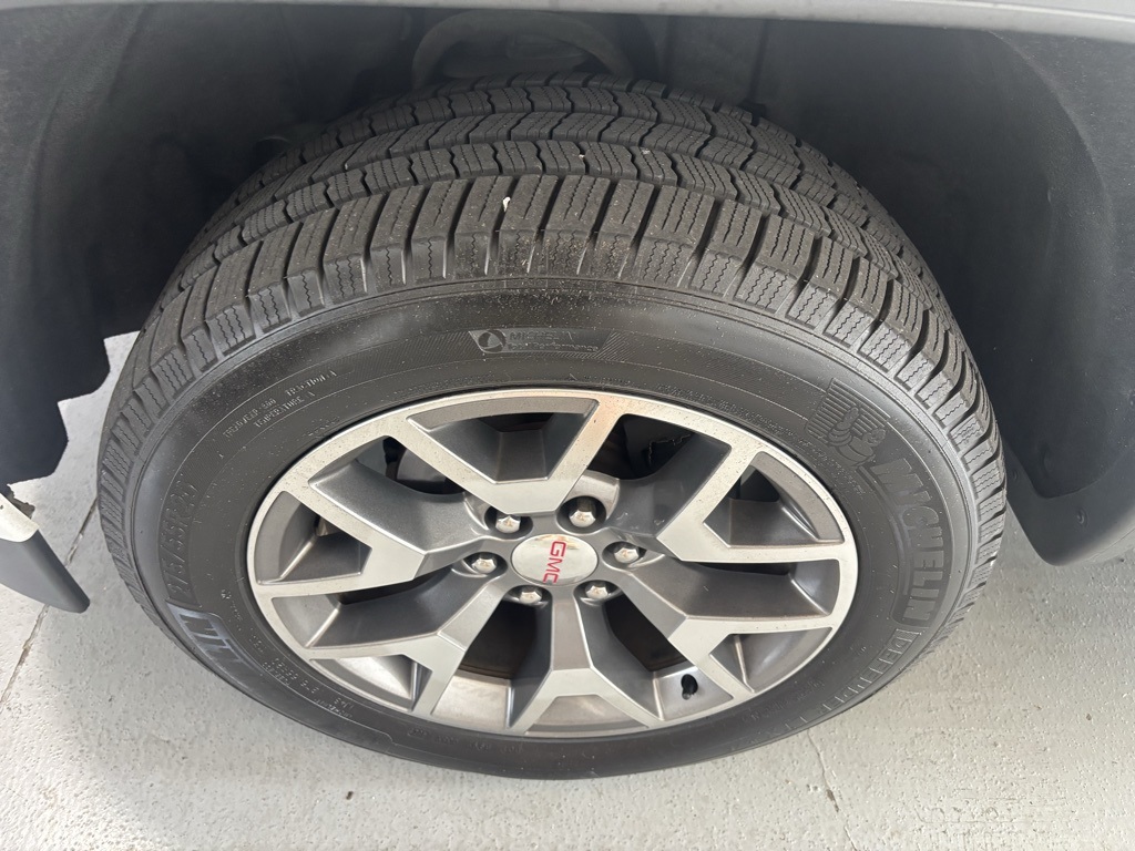 used 2016 GMC Sierra 1500 car, priced at $25,987