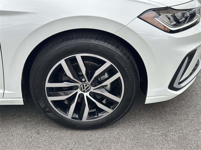 used 2025 Volkswagen Jetta car, priced at $28,044