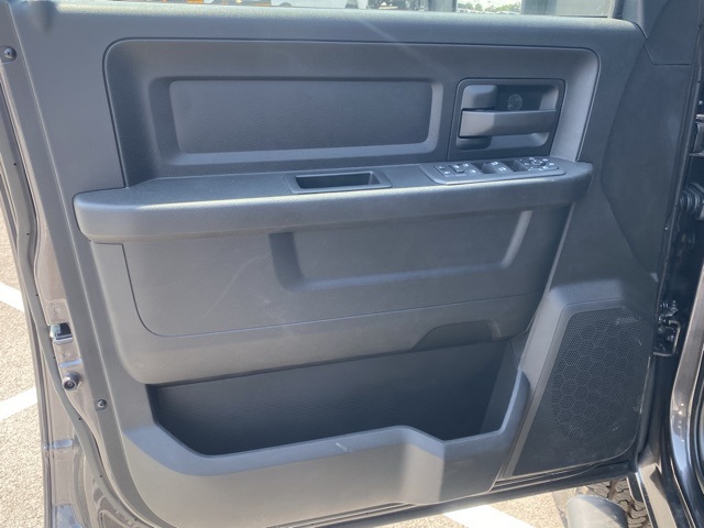 new 2025 Ram 2500 car, priced at $51,586