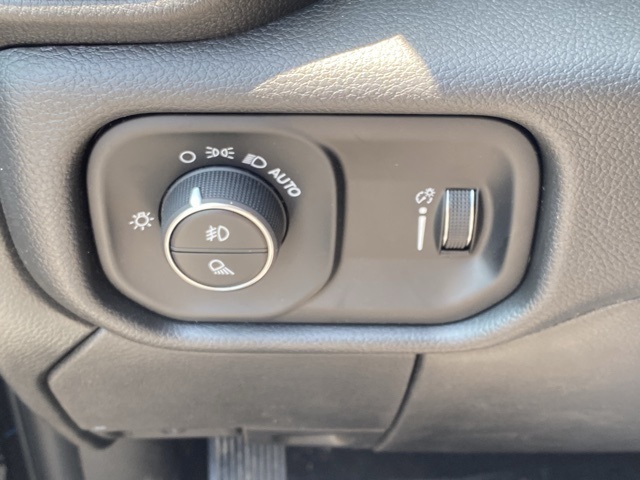 new 2025 Ram 2500 car, priced at $51,586
