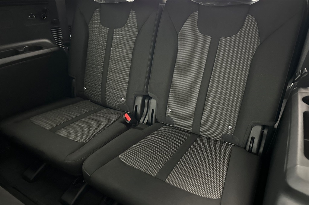 new 2026 Kia Sorento car, priced at $33,870