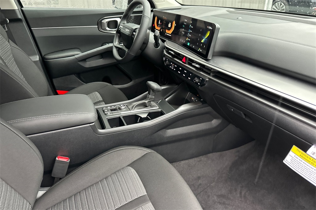 new 2026 Kia Sorento car, priced at $33,870