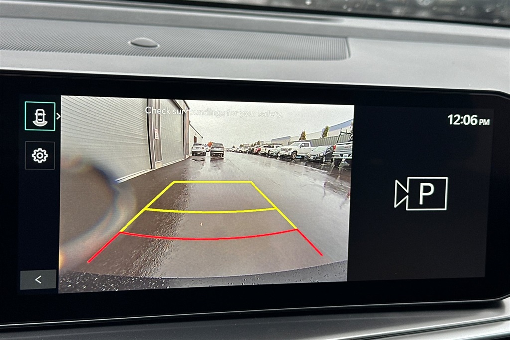 new 2026 Kia Sorento car, priced at $33,870