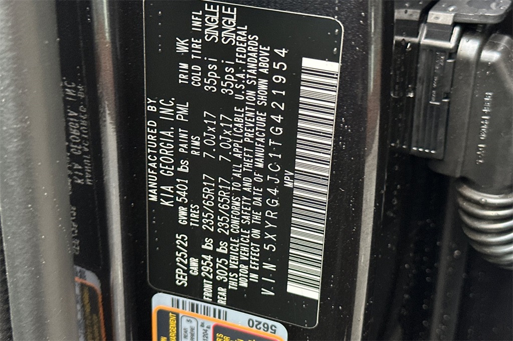 new 2026 Kia Sorento car, priced at $33,870