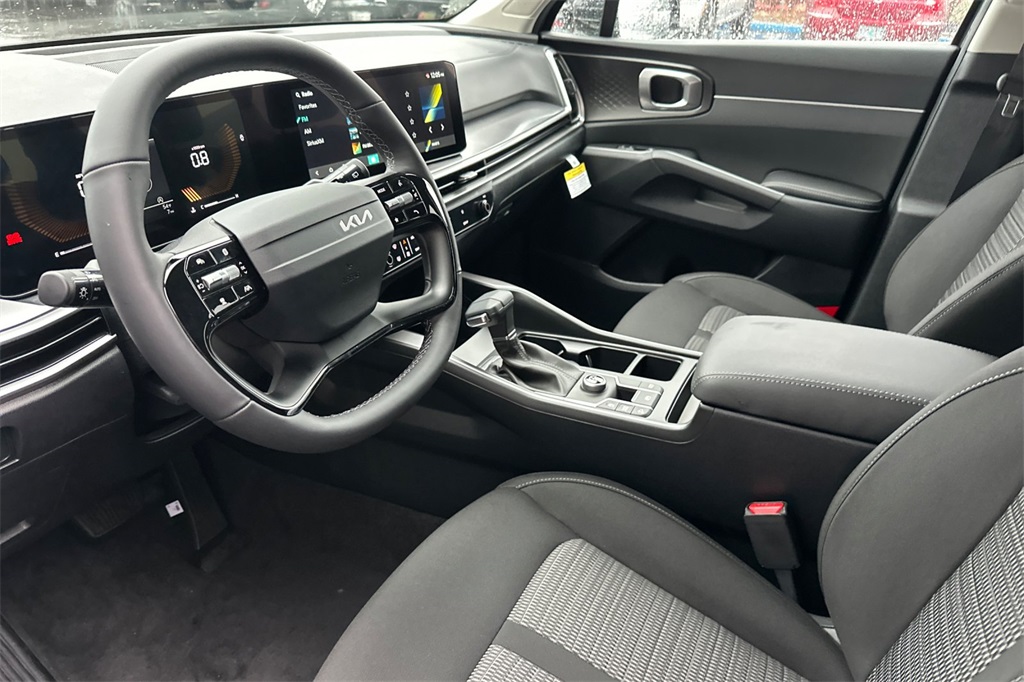 new 2026 Kia Sorento car, priced at $33,870