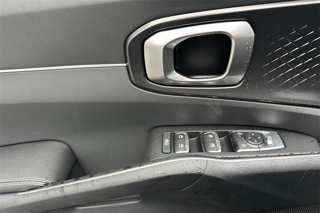 new 2026 Kia Sorento car, priced at $33,870