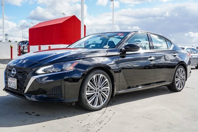 used 2024 Nissan Altima car, priced at $24,292