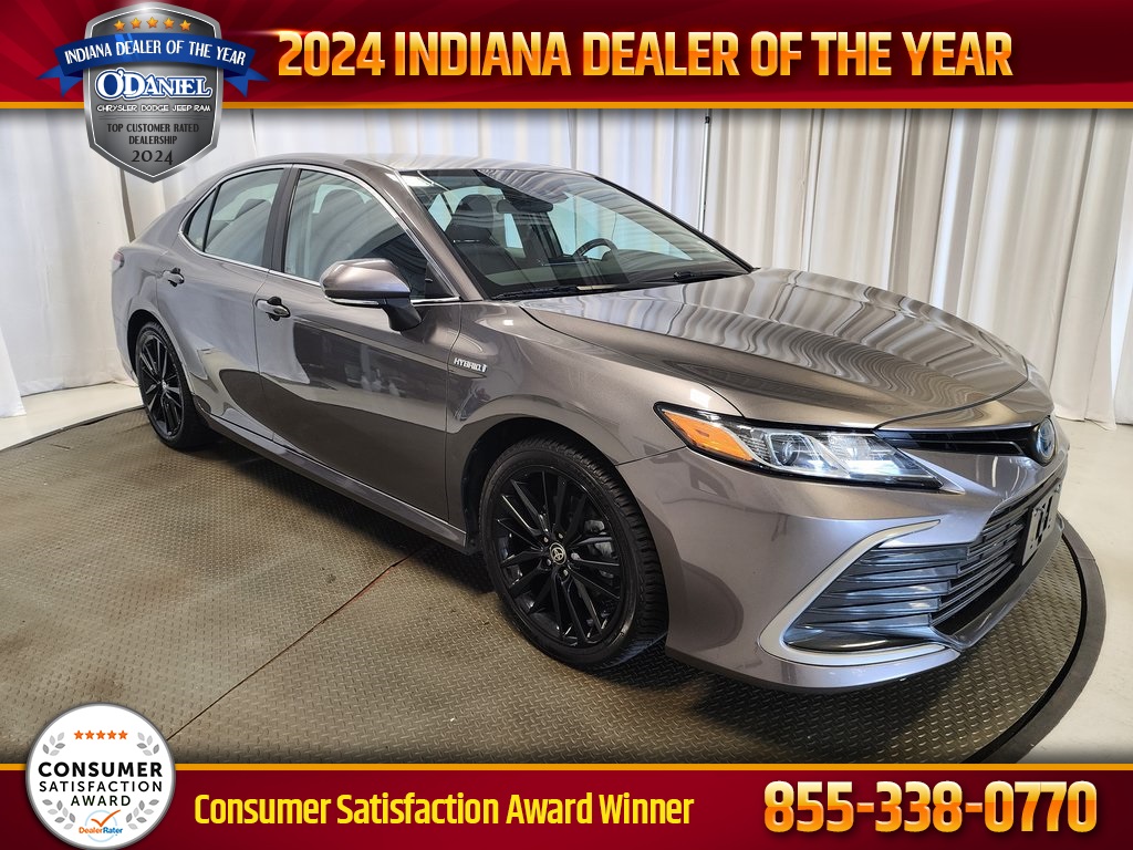 used 2021 Toyota Camry Hybrid car, priced at $18,432