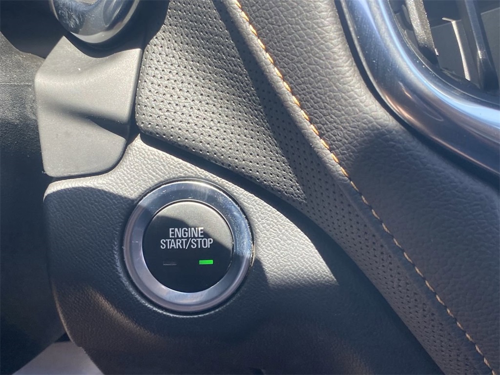 used 2021 Chevrolet Equinox car, priced at $22,491
