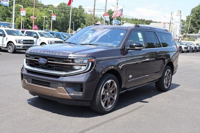 new 2025 Ford Expedition Max car, priced at $89,465