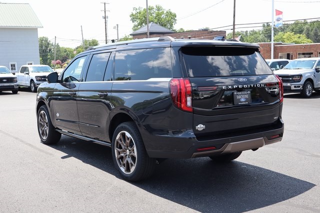 new 2025 Ford Expedition Max car, priced at $89,465