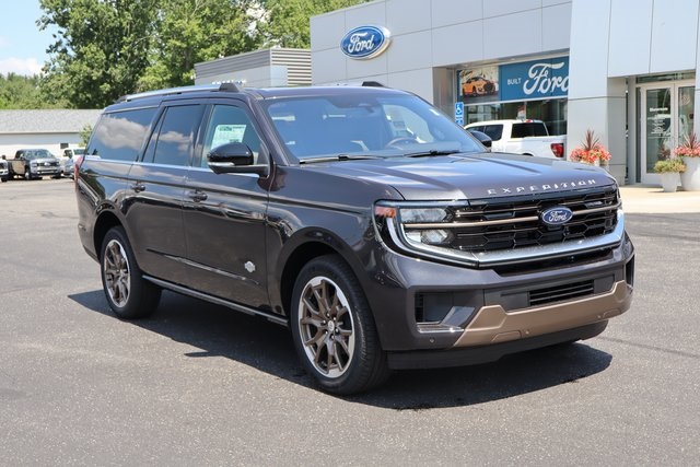 new 2025 Ford Expedition Max car, priced at $89,465