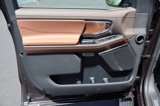 new 2025 Ford Expedition Max car, priced at $89,465
