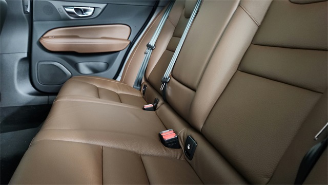 new 2026 Volvo V60 Cross Country car, priced at $57,370