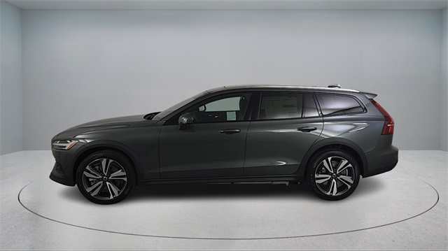 new 2026 Volvo V60 Cross Country car, priced at $57,370
