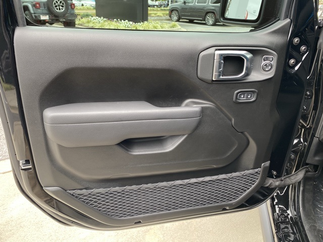 new 2025 Jeep Wrangler car, priced at $38,455