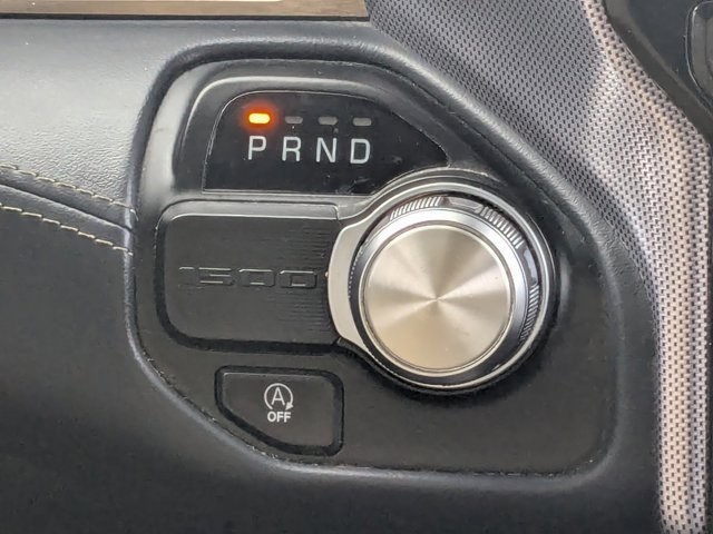 used 2021 Ram 1500 car, priced at $34,521