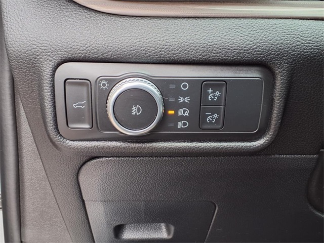 used 2021 Ford Explorer car, priced at $23,900