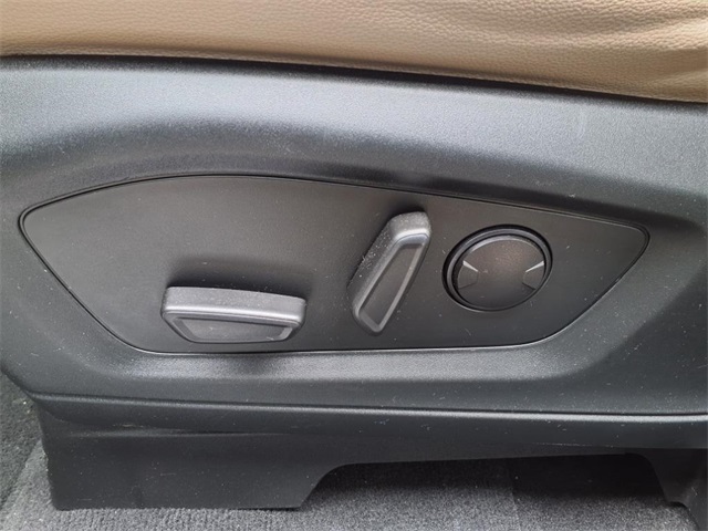used 2021 Ford Explorer car, priced at $23,900