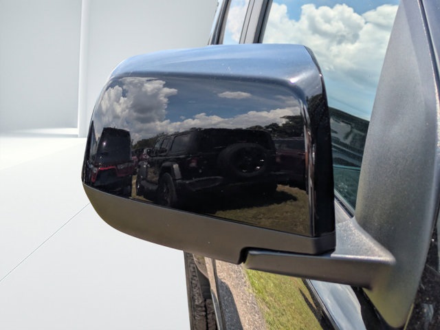 used 2022 GMC Canyon car, priced at $25,521